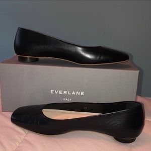 Everlane 90’s Square Toe Flats